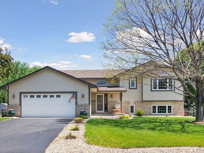 8930 Woodhall Xing N, Brooklyn Park, MN, 55443