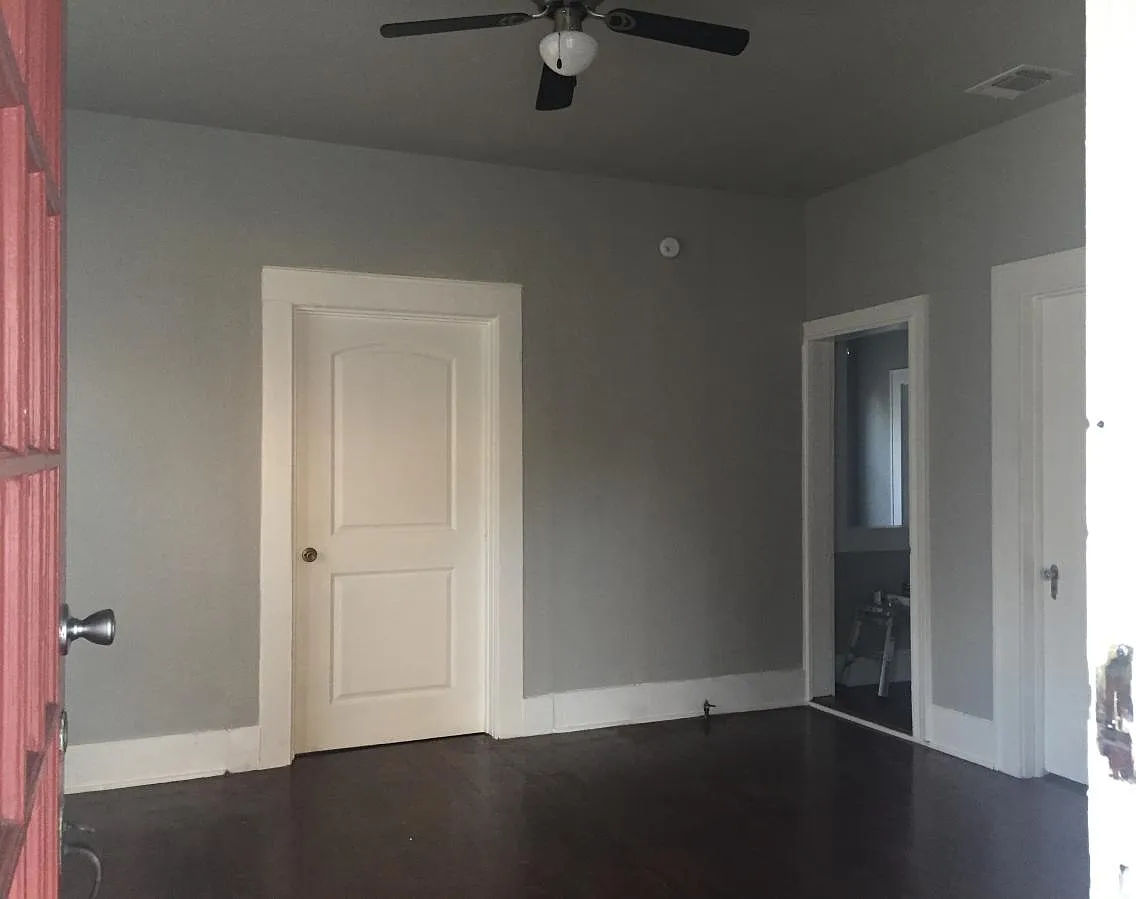 1111 Bailey Ave — Photo 2