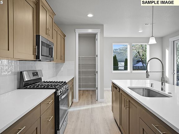 6th image of this home