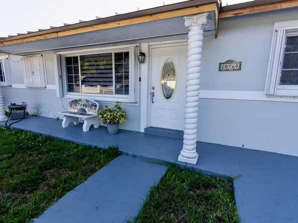 20760 NW 37th Ct, Miami Gardens, FL 33055