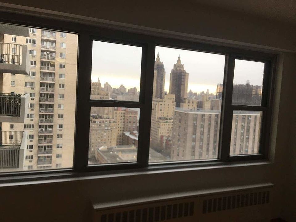 1st image of 100 W 93rd St APT 25A