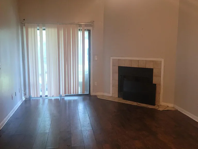 5136 Indian Lakes Ct #1 — Photo 6