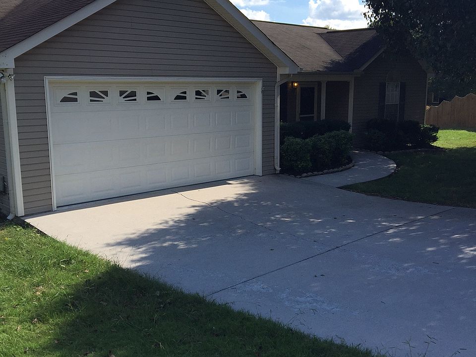 1st image of 6712 Gary Walker Ln