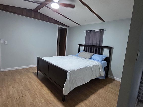 4th image of 249 Mary Eliza Ln