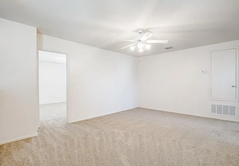 10540 Flagstaff Run — Photo 17