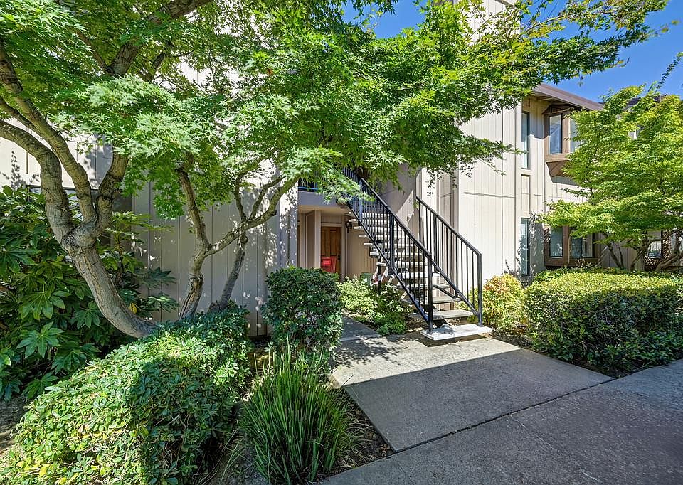 1st image of 5333 Primrose Dr APT 28A