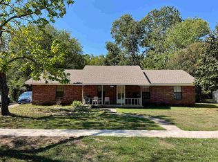 615 Watkins St, Conway, AR 72034