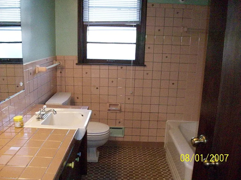 16th St — Photo 6