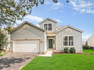 2212 Ashbrook Ln, Plainfield, IL 60586