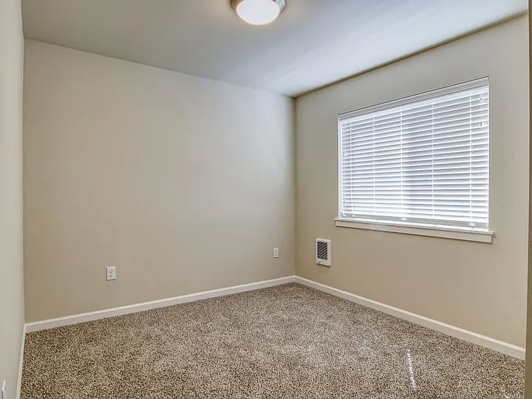 14615 NE Rose Pkwy — Photo 28