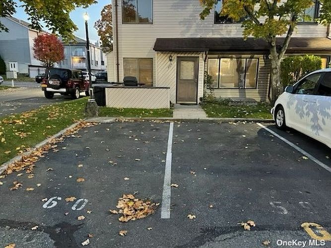 1st image of 40A Wolkoff Ln