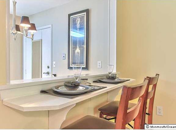 3rd image of 337 Canterbury Court #A