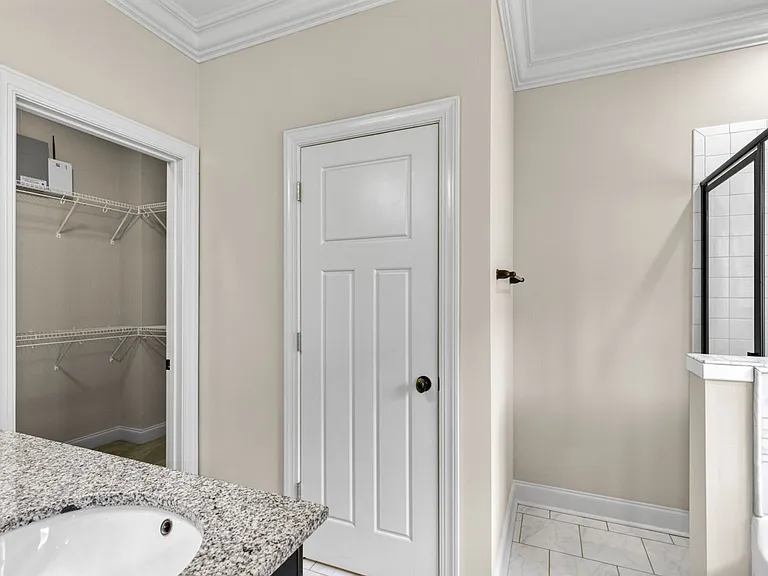 948 Starr Ct — Photo 32
