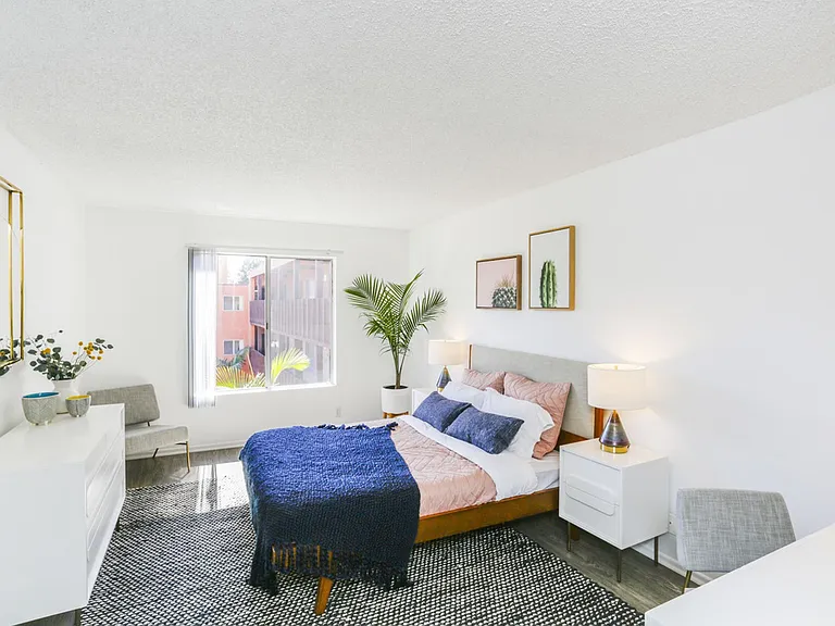 Westwood Villa — Photo 10