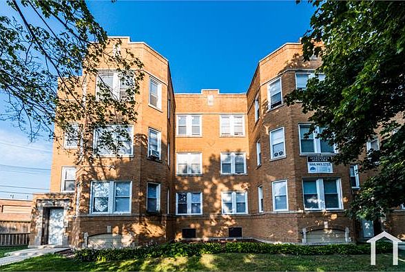 1st image of 8520 S Crandon Ave #8514