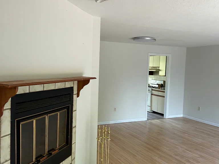 124 Skyview Dr #TOWNHOUSE — Photo 9