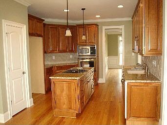 Gourmet Kitchen with Granite Countertops!