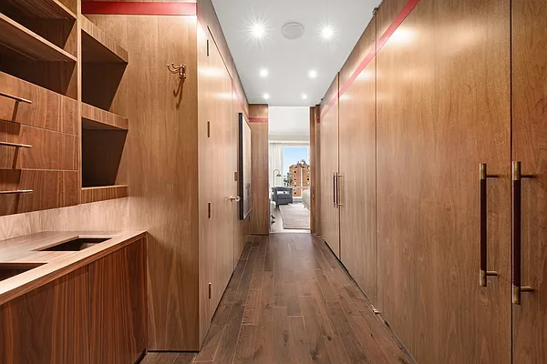 Rented by Compass | media 17