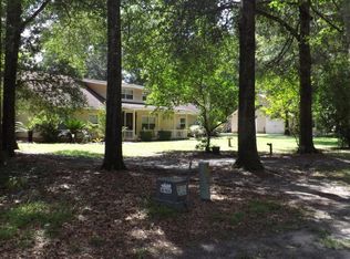 72 Cove Way, Waverly, GA 31565