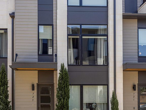 3rd image of 725 Burnside Pl #33