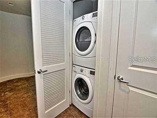 3rd image of 101 S Eola Dr Unit 521