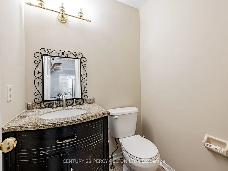 81 Ennisclare Pl — Photo 7