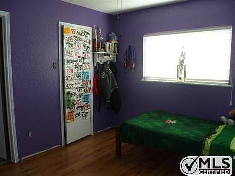 4th image of 2703 Poteet Dr