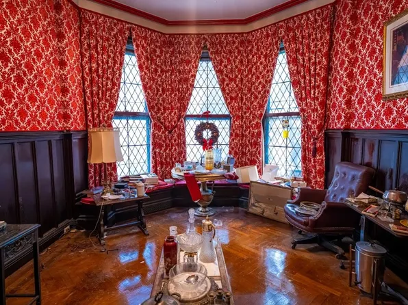 316 Garfield Place image 6 of 10