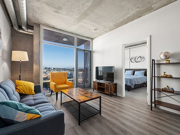 4th image of 1080 Park Blvd Unit 1110