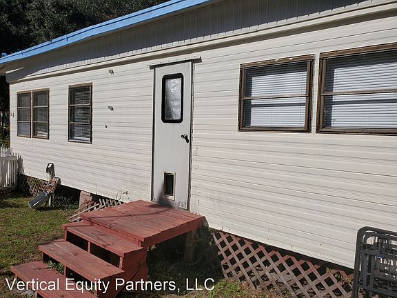3rd image of 1045 Hickory Ln Lot 6
