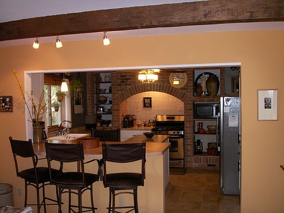 Breakfast bar