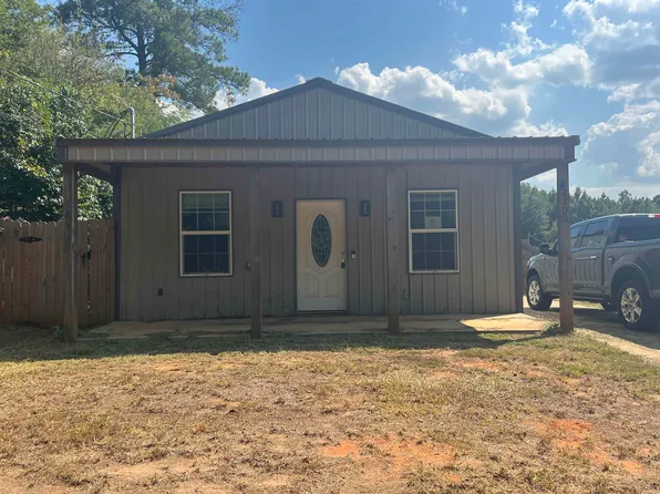 2100 Van Zandt Ave, Marshall, TX 75670