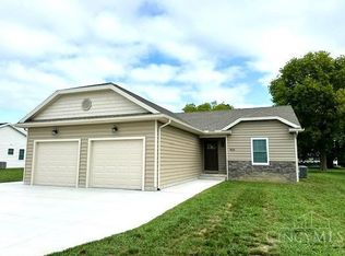 132 Halliday Way #1, Washington Court House, OH 43160
