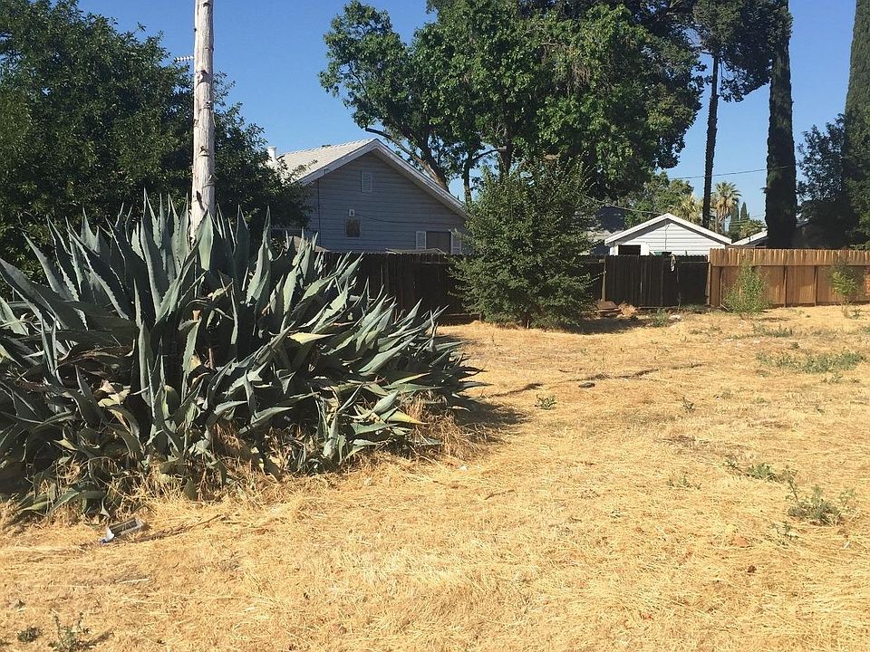 2nd image of 310 S Del Puerto Ave