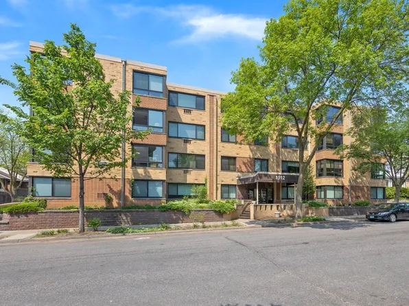 1912 Dupont Ave S APT 107, Minneapolis, MN 55403