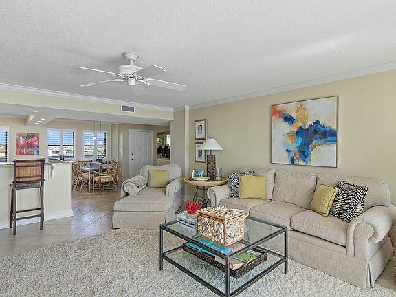 5th image of 514 Gulf Shore Dr Unit 302