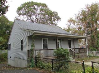 133 Chestnut St, Woonsocket, RI 02895