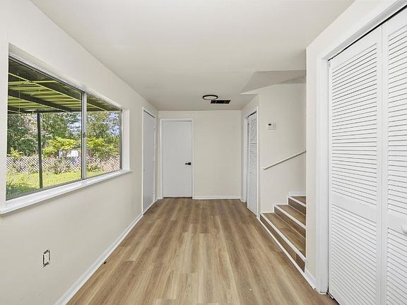 4th image of 3111 Hicks Ave