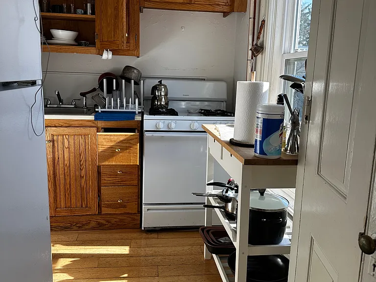 189 Hope St #2 — Photo 6
