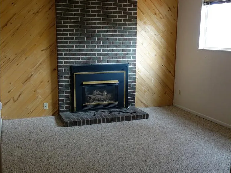 Den / Bedroom #4