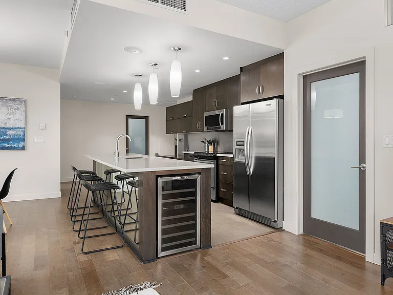 530 12th Ave SW #1201 — Photo 12