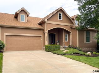 14906 Ellison Ave, Omaha, NE 68116