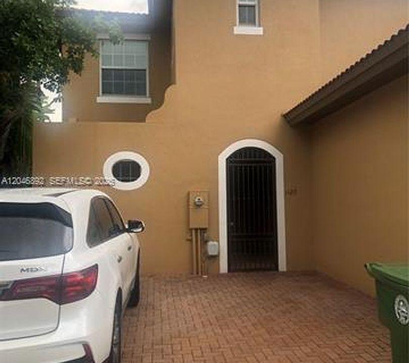1st image of 1129 SW 147th Ter #Townhouse 1129