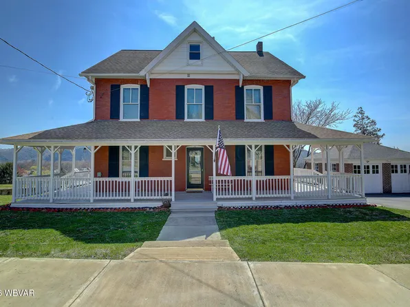 53 E Houston Ave, Montgomery, PA 17752