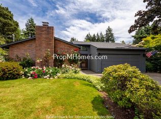 18026 SW Belmore Ave, Lake Oswego, OR 97035