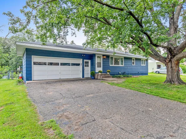 8562 Tyler St NE, Blaine, MN 55434