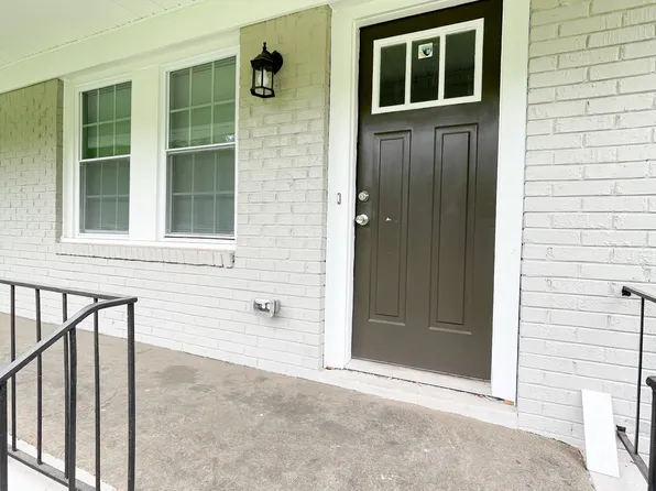 2305 Apple Valley Rd, Columbia, SC 29210