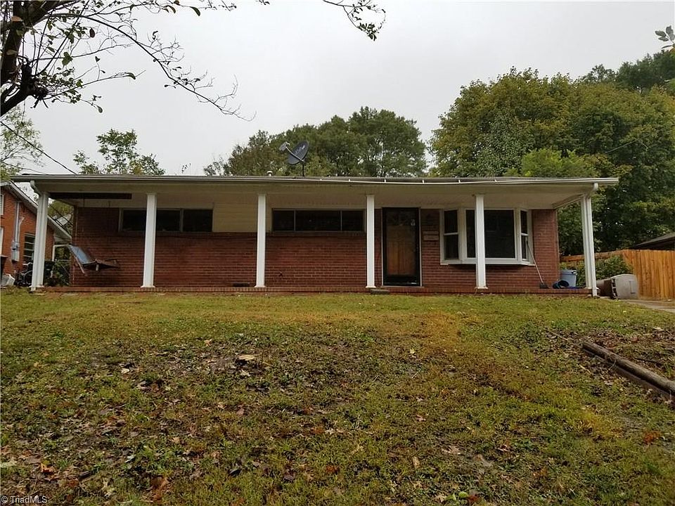 1st image of 2104 Bailiff St