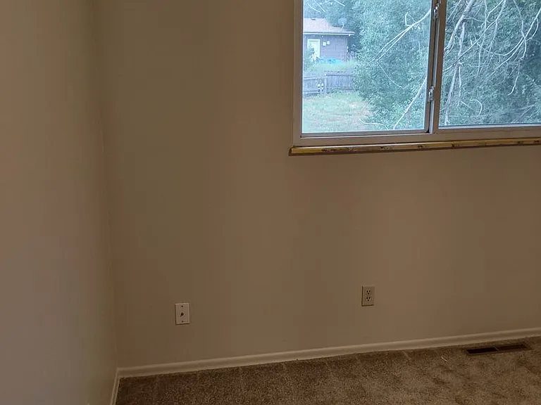 3639 Garland Ct — Photo 10