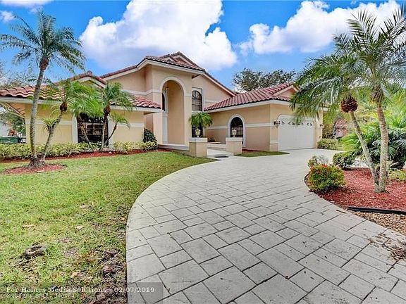 3rd image of 2139 Oakland Hills Way